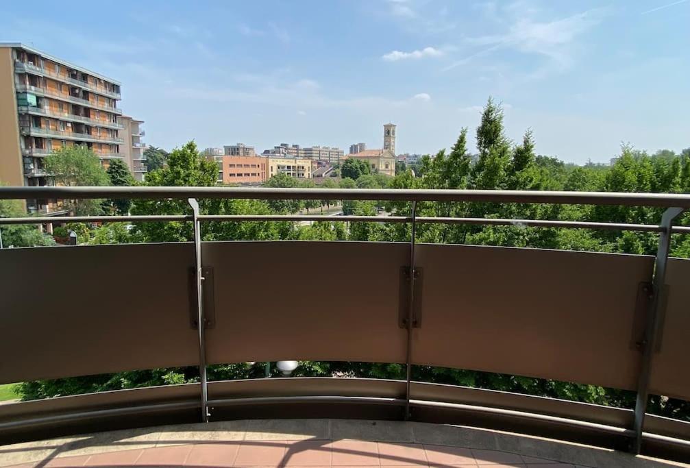 סאן דונאטו מילאנזה Incantevole - 15 Minuti Da Duomo + Wifi, Parking מראה חיצוני תמונה