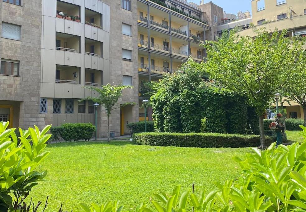 סאן דונאטו מילאנזה Incantevole - 15 Minuti Da Duomo + Wifi, Parking מראה חיצוני תמונה